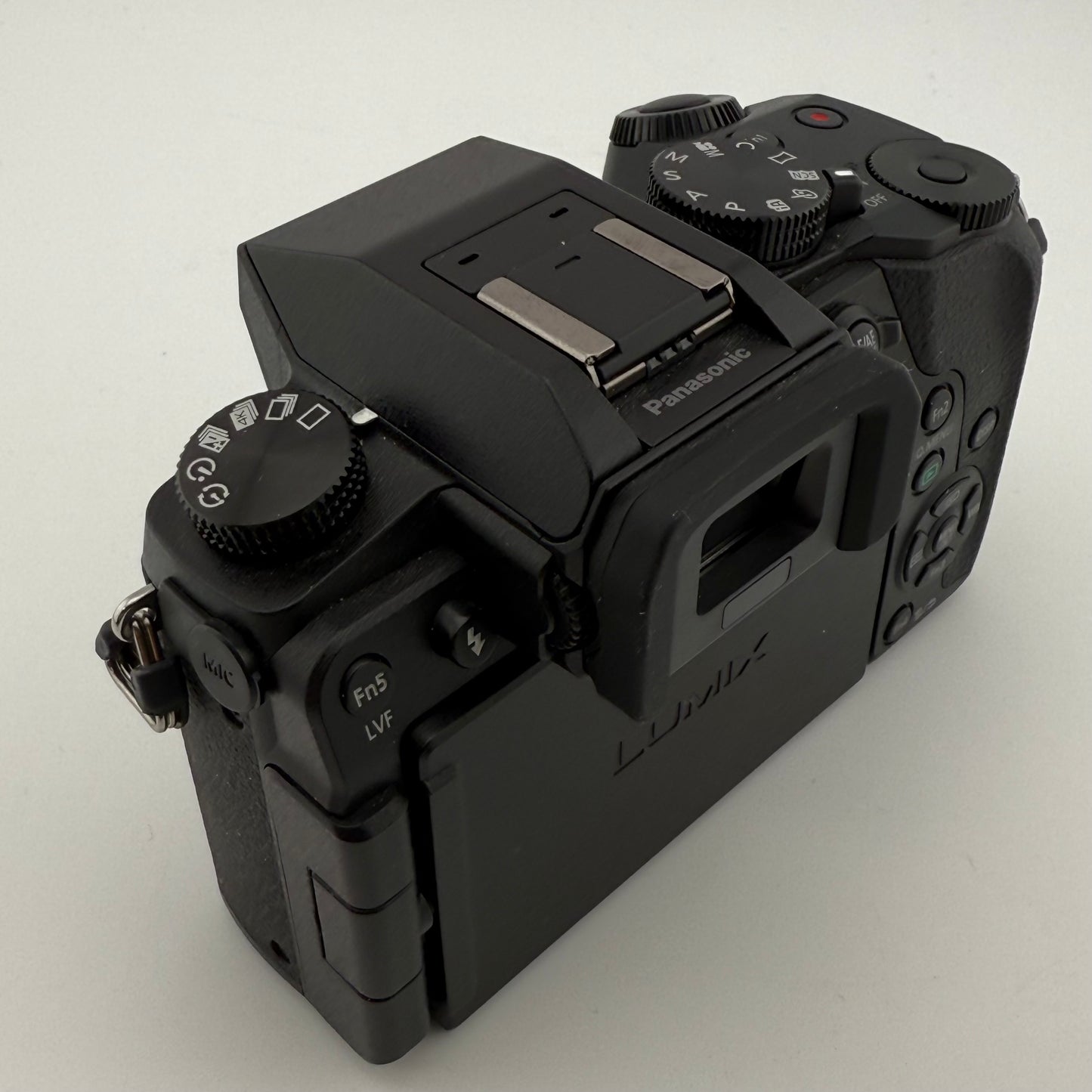 Panasonic Lumix DMC-G7 16.0 MP 4K Digital Camera 3x Genuine Battery and Charger