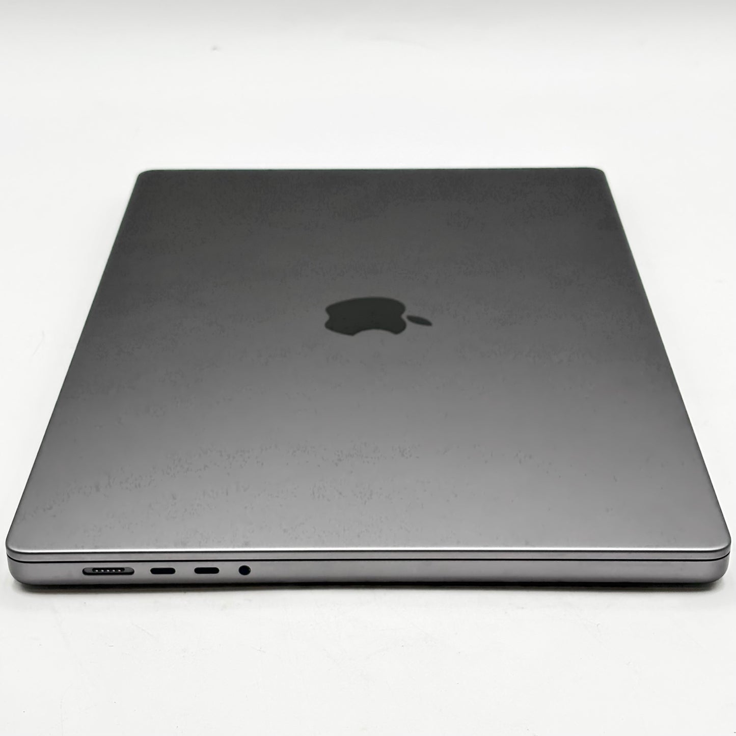 2023 Apple MacBook Pro 16" M2 Pro 19C GPU 3.5GHz 16GB RAM 512GB SSD MNW83LL/A