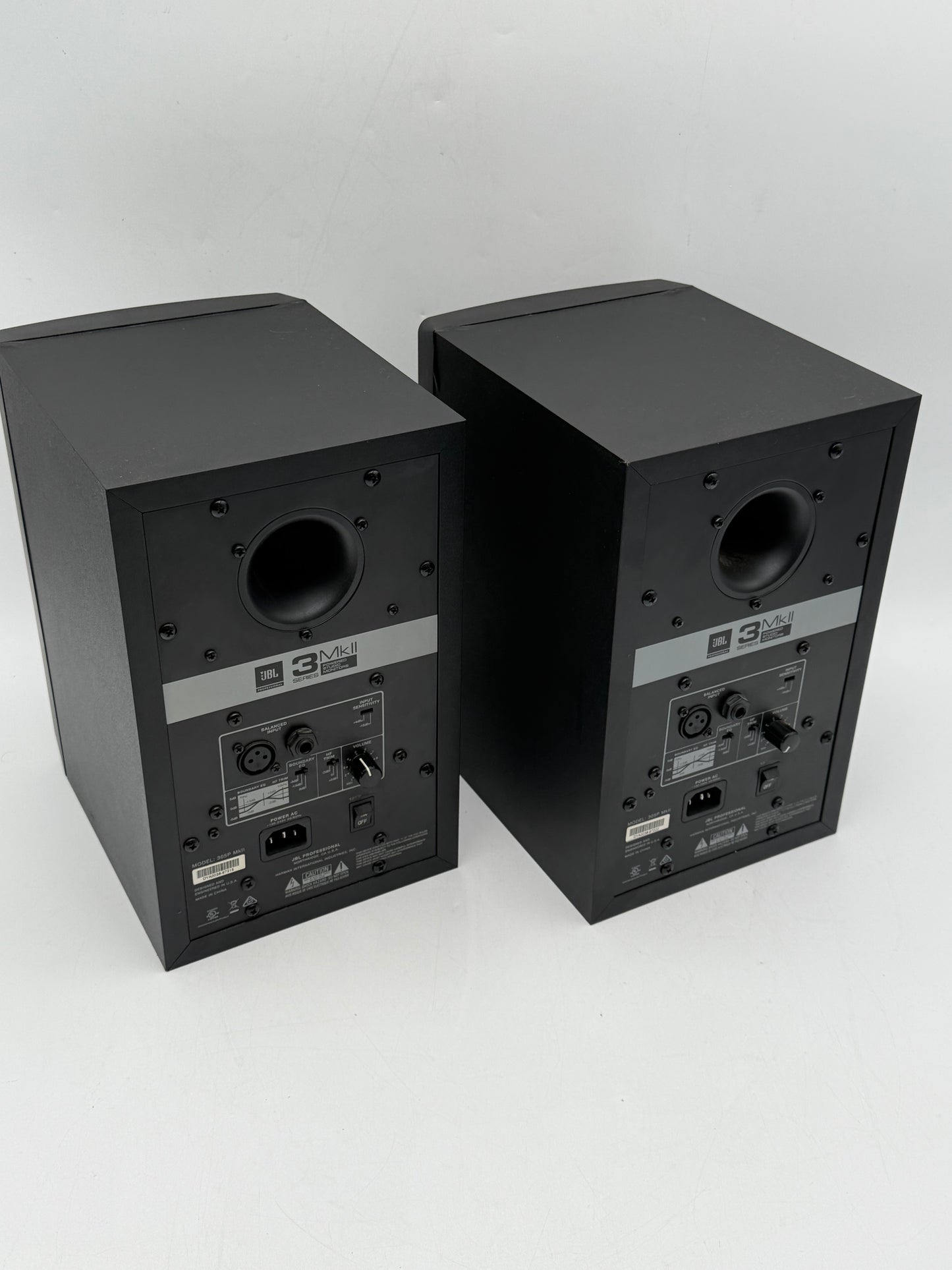 JBL Professional 305P MKII Studio Monitor 305P MKII pair