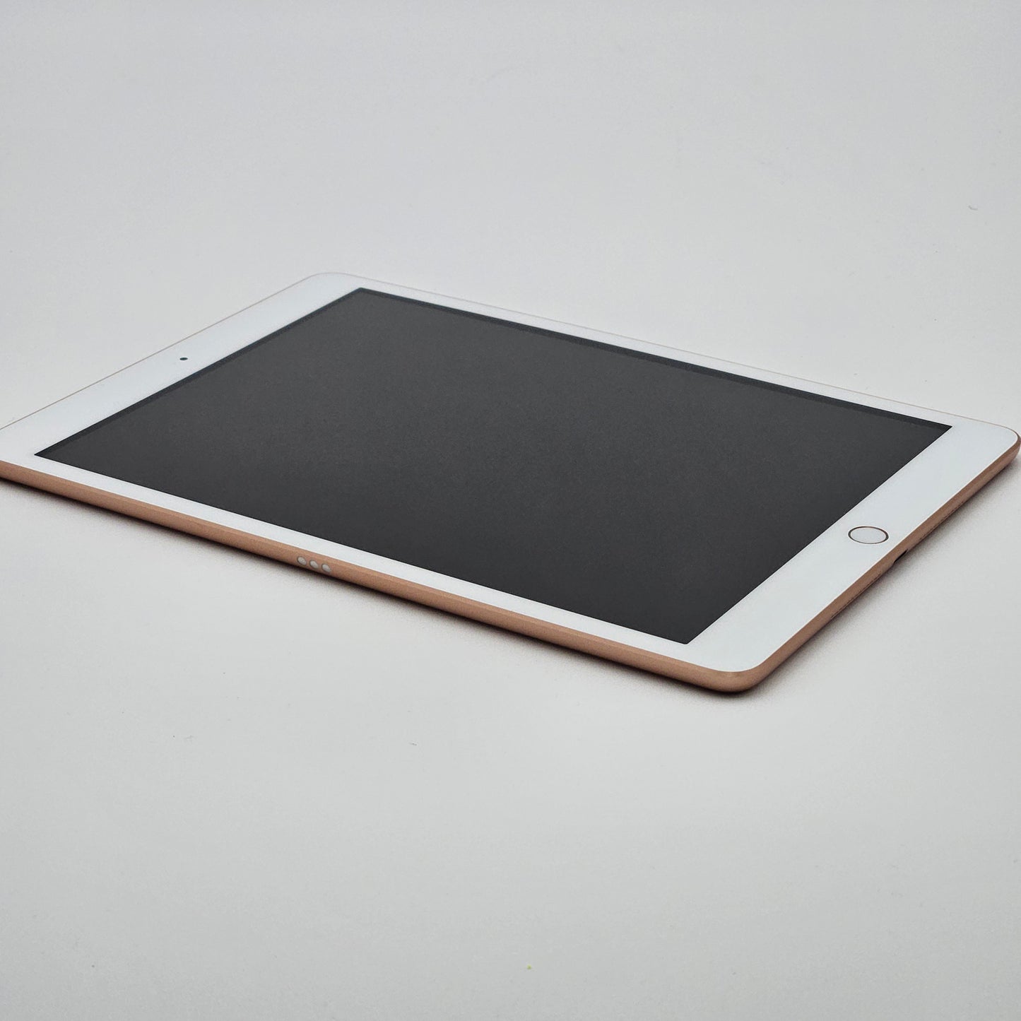 WiFi Only Apple iPad 7th Gen 32GB 14.6 Rose Gold MW762LL/A