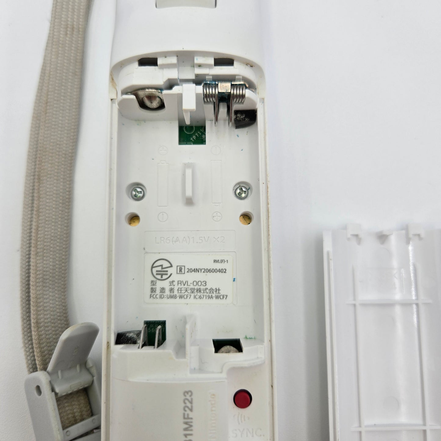 Nintendo Wii Video Game Console RVL-001 White