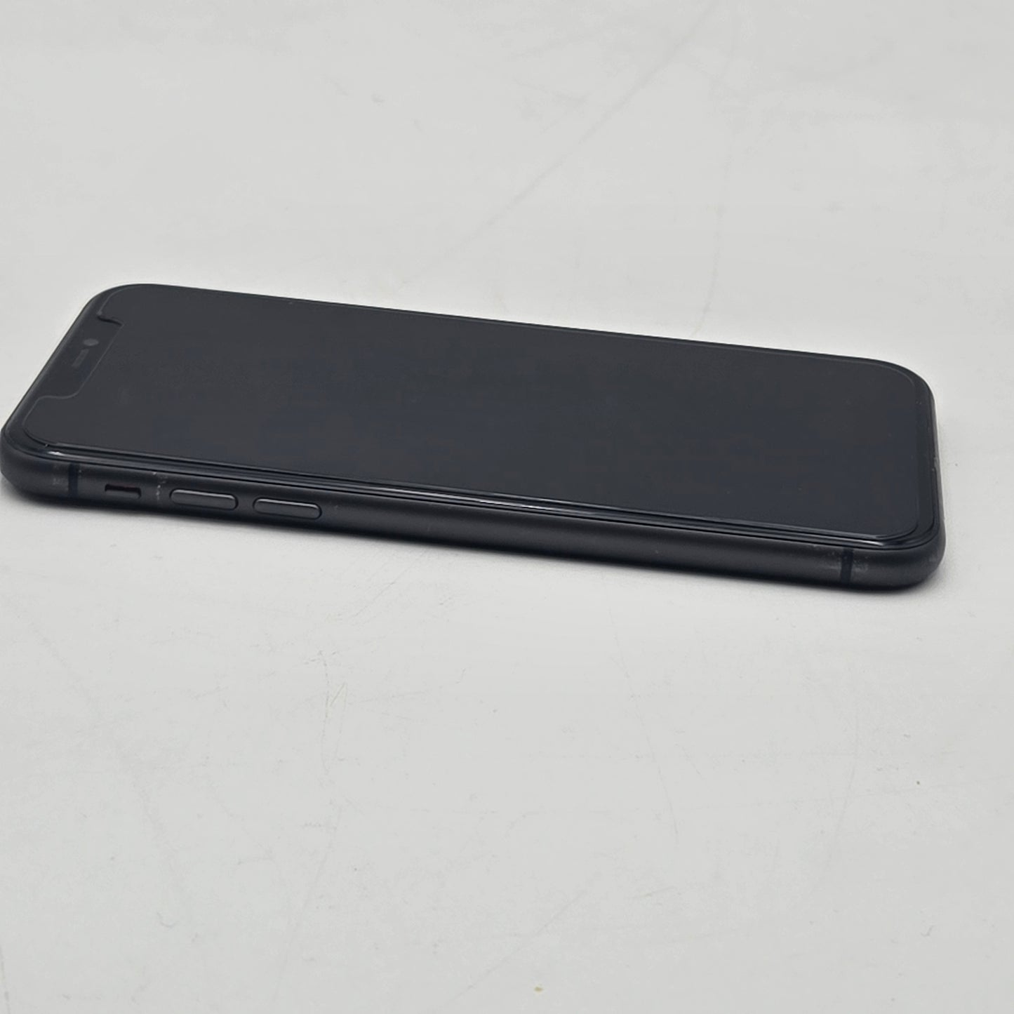 Unlocked Apple iPhone 11 128GB 18.5 BLACK MWJ02LL/A