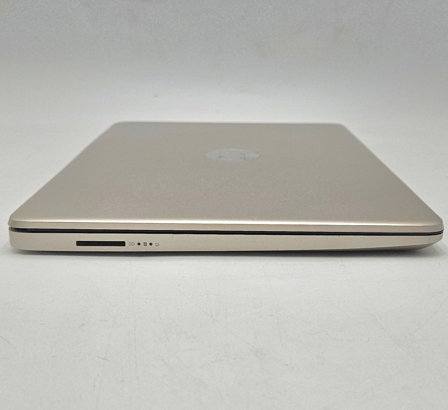 HP Laptop 14-DQ3230NR 14" Celeron N4500 1.10Ghz 4GB RAM 64GB eMMC