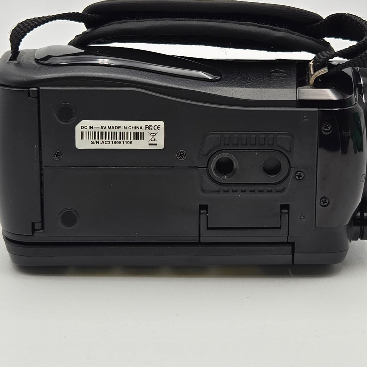 4K R70 24.0 MP Camcorder Infrared Night Vision 30x Zoom WIFI