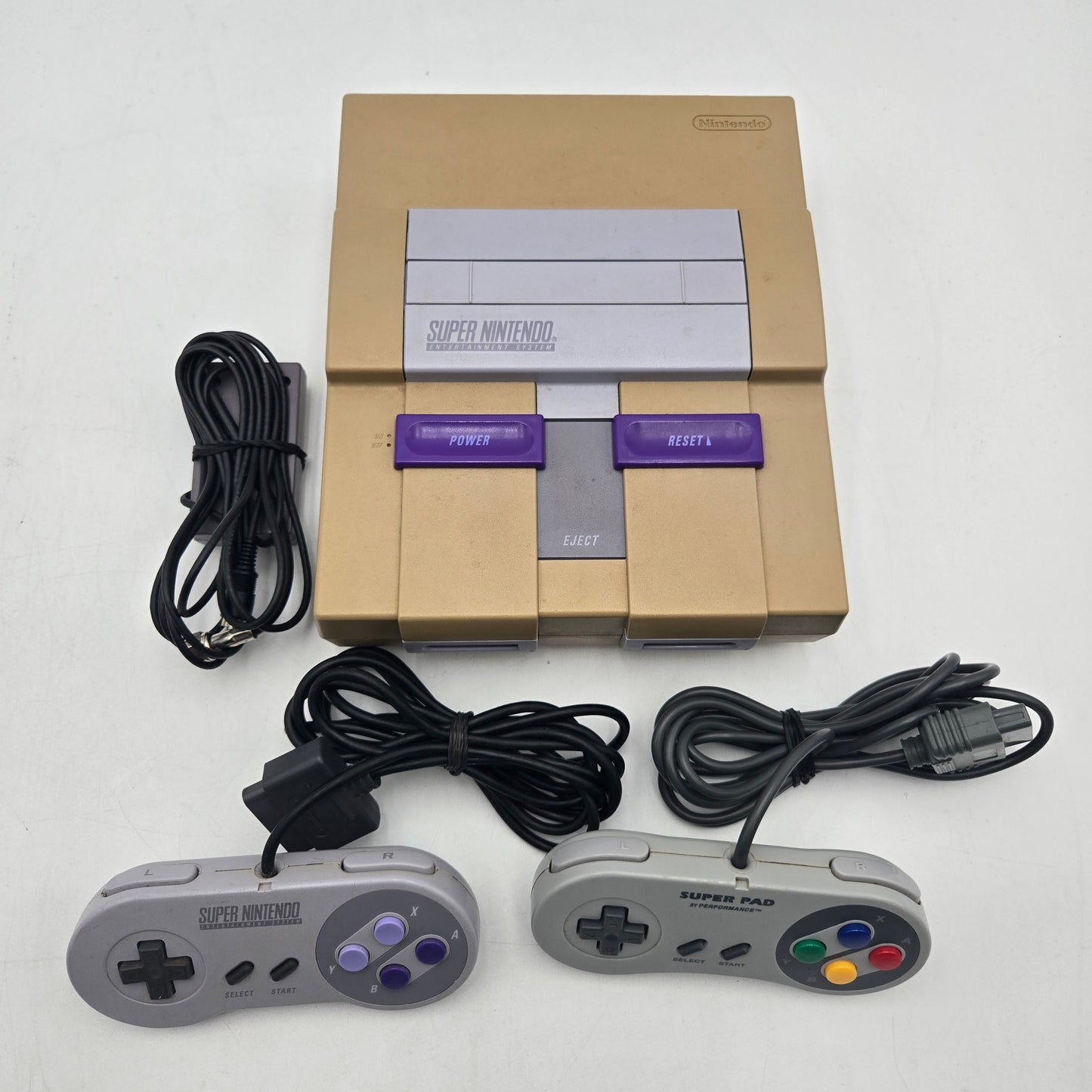 Super Nintendo Entertainment System SNES Video Game Console SNS-001 Gray