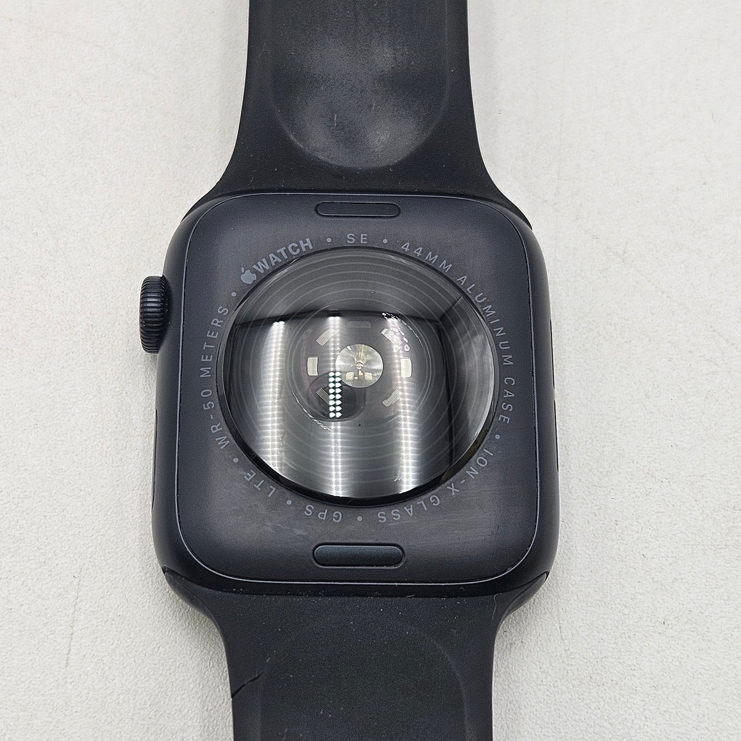 Unlocked Apple Watch SE 2nd Gen 44MM Black Aluminum Black Sport Band A2727