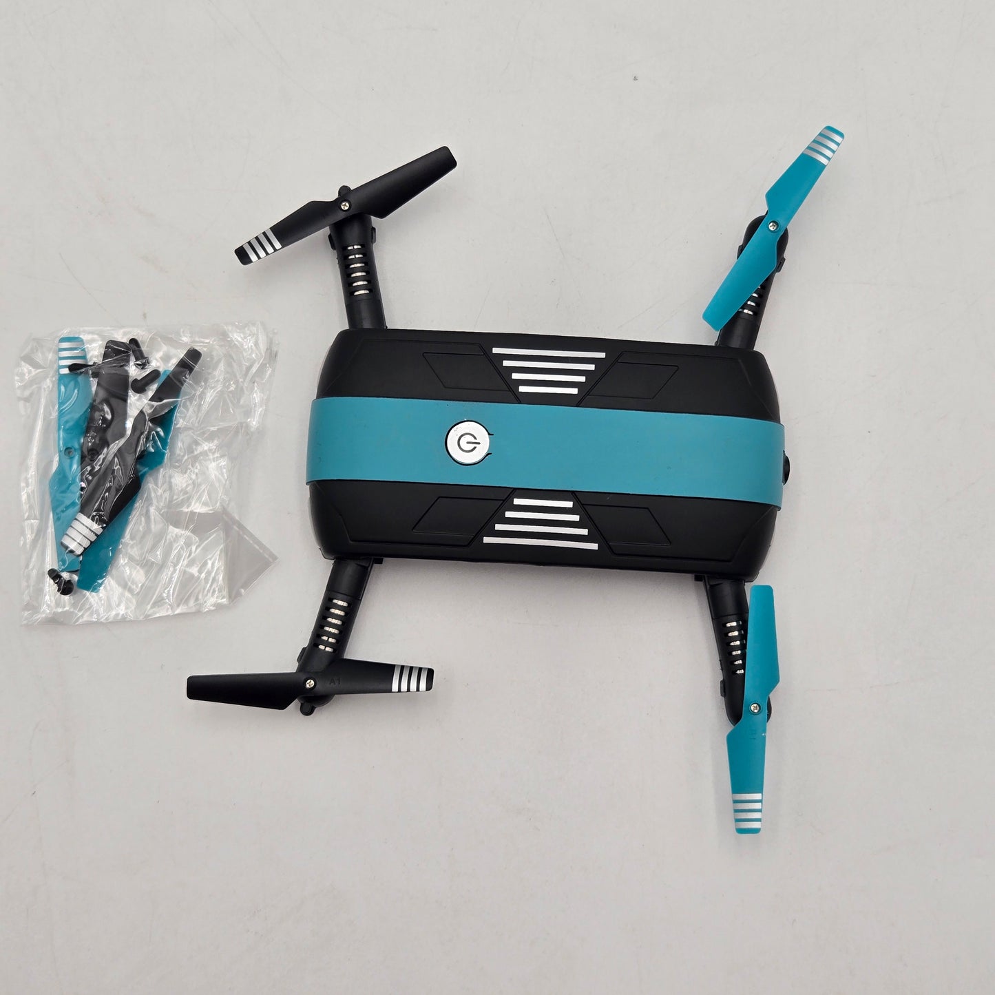 Sharper Image Folding Pocket Video Drone Quad Box Pouch USB Extra Rotors Booklet