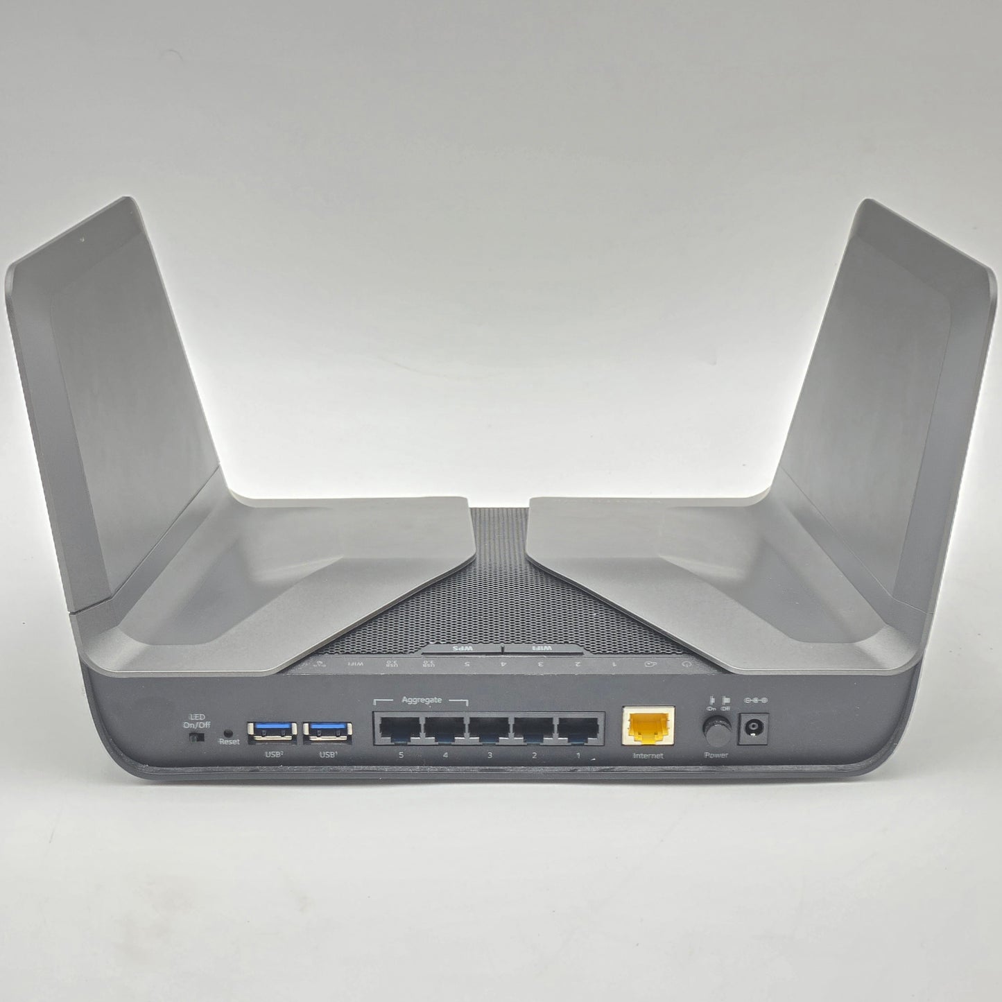 NETGEAR Nighthawk AX8 Dual Band RAX80 Wireless Router