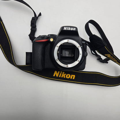 Nikon D3500 FHD 1080p DSLR Camera  4911 Shutter Count