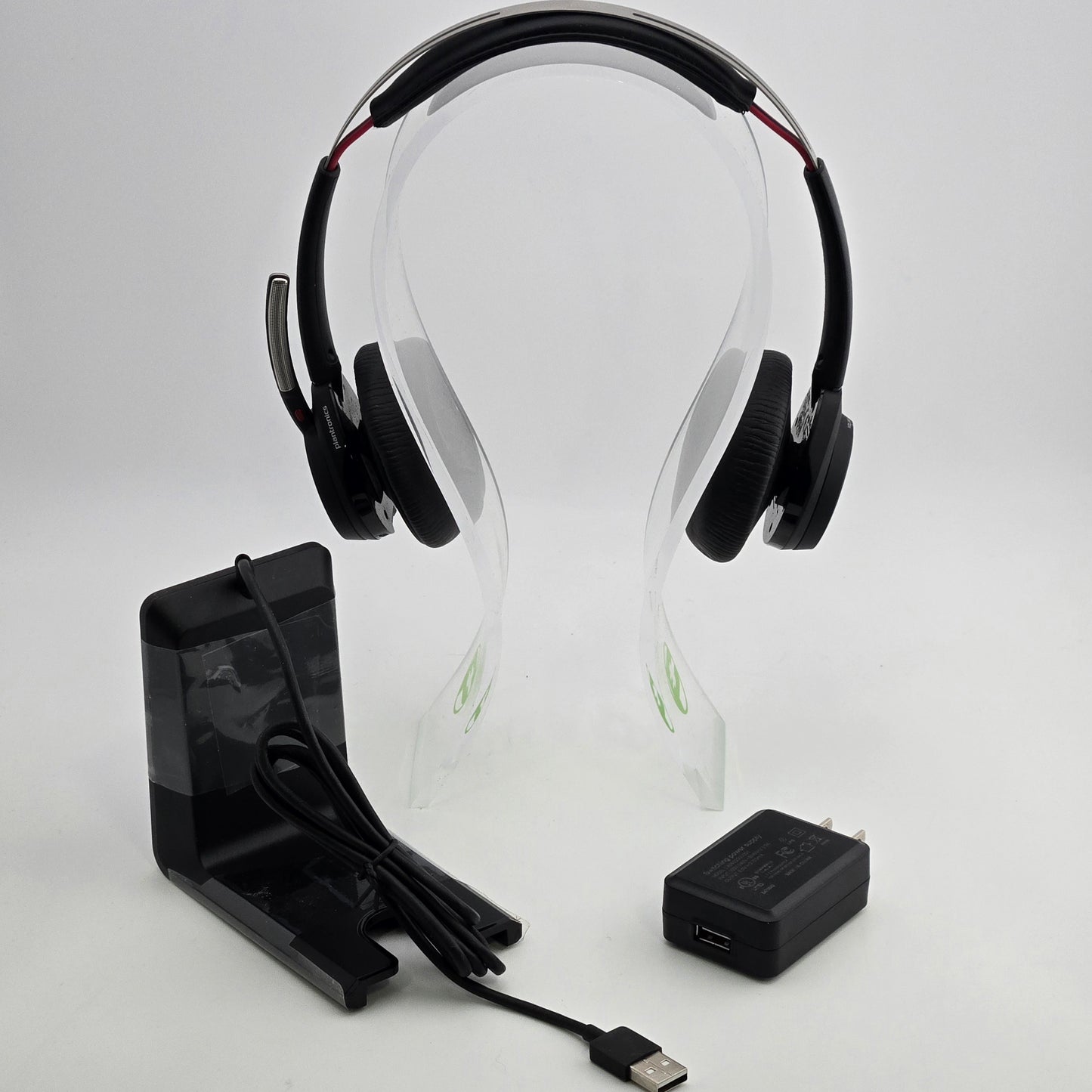 Plantronics Poly Voyager Focus UC B825 Bluetooth Headset w/ Stand & USB Dongle