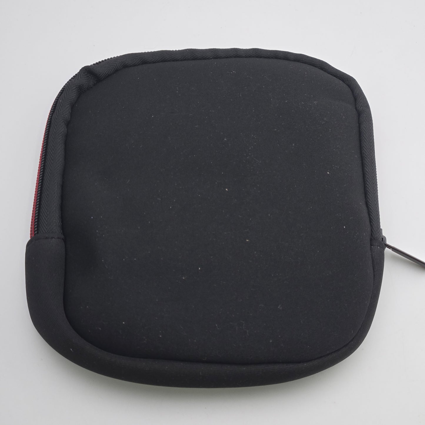 Plantronics Poly Voyager Focus UC B825 Bluetooth Headset w/ Stand & USB Dongle