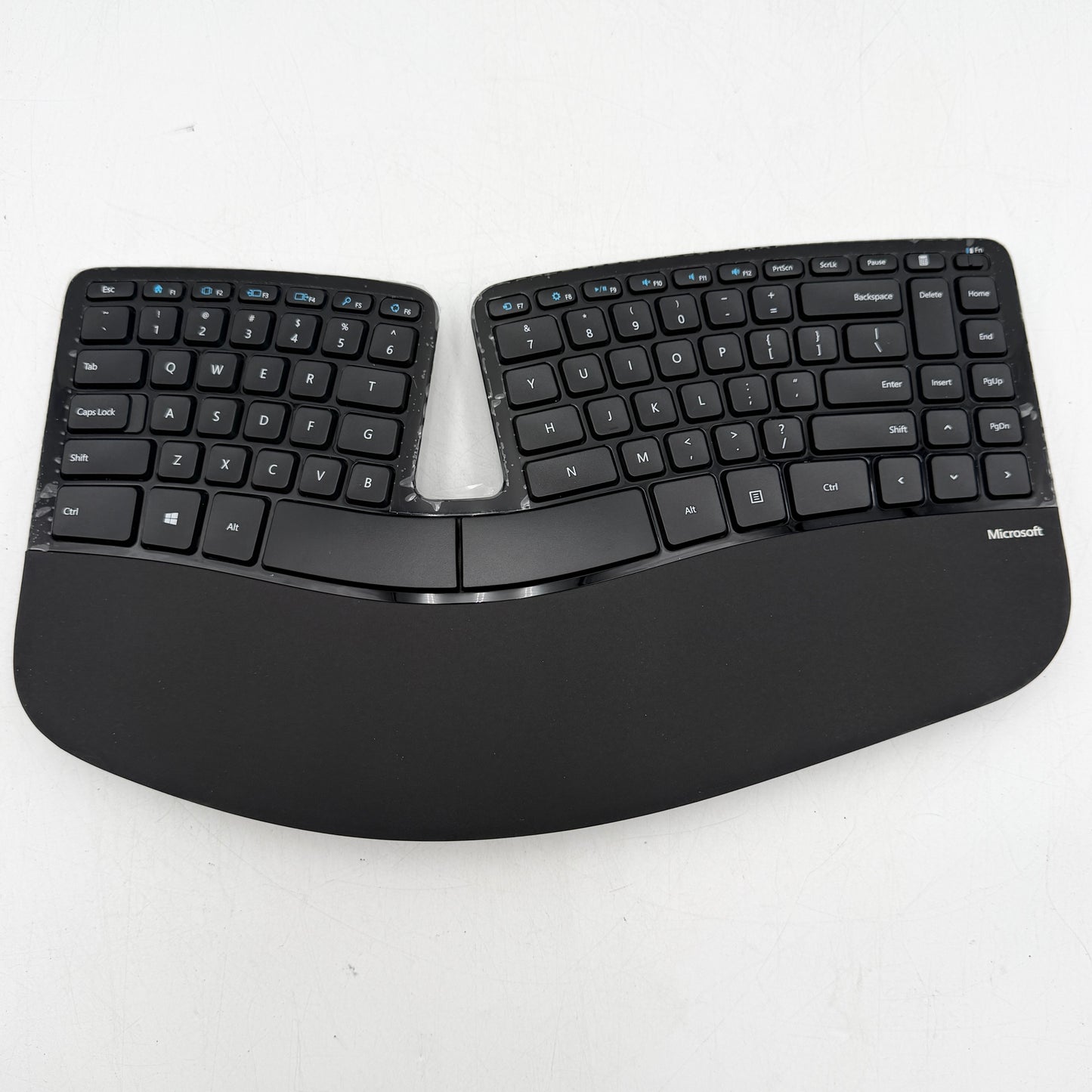 Microsoft Sculpt Ergonomic Desktop Mouse and Keyboard L5V-00001