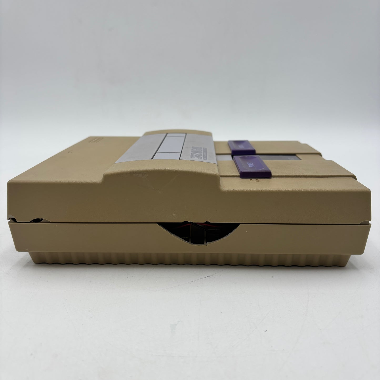 Broken Nintendo Super Nintendo SNES Video Game Console SNS-001 Does not turn on