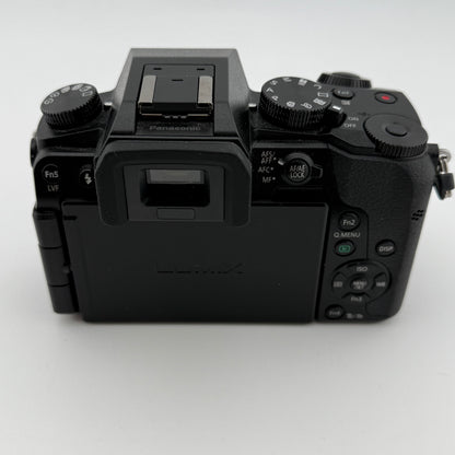 Panasonic Lumix DMC-G7  16.0 MP  4K Digital Camera 3x Genuine Battery and Charger