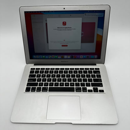 2013 Apple MacBook Air Mid 2013 13.3" i5 1.3GHz 4GB RAM 128GB SSD Silver A1466