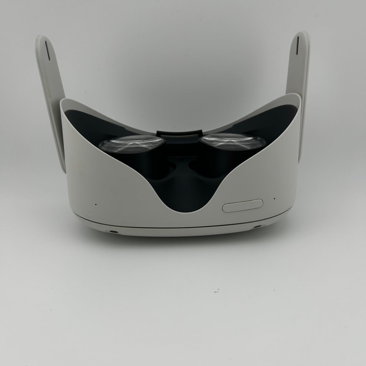 Meta Quest 2 128GB Standalone All-in-One VR Headset KW49CM