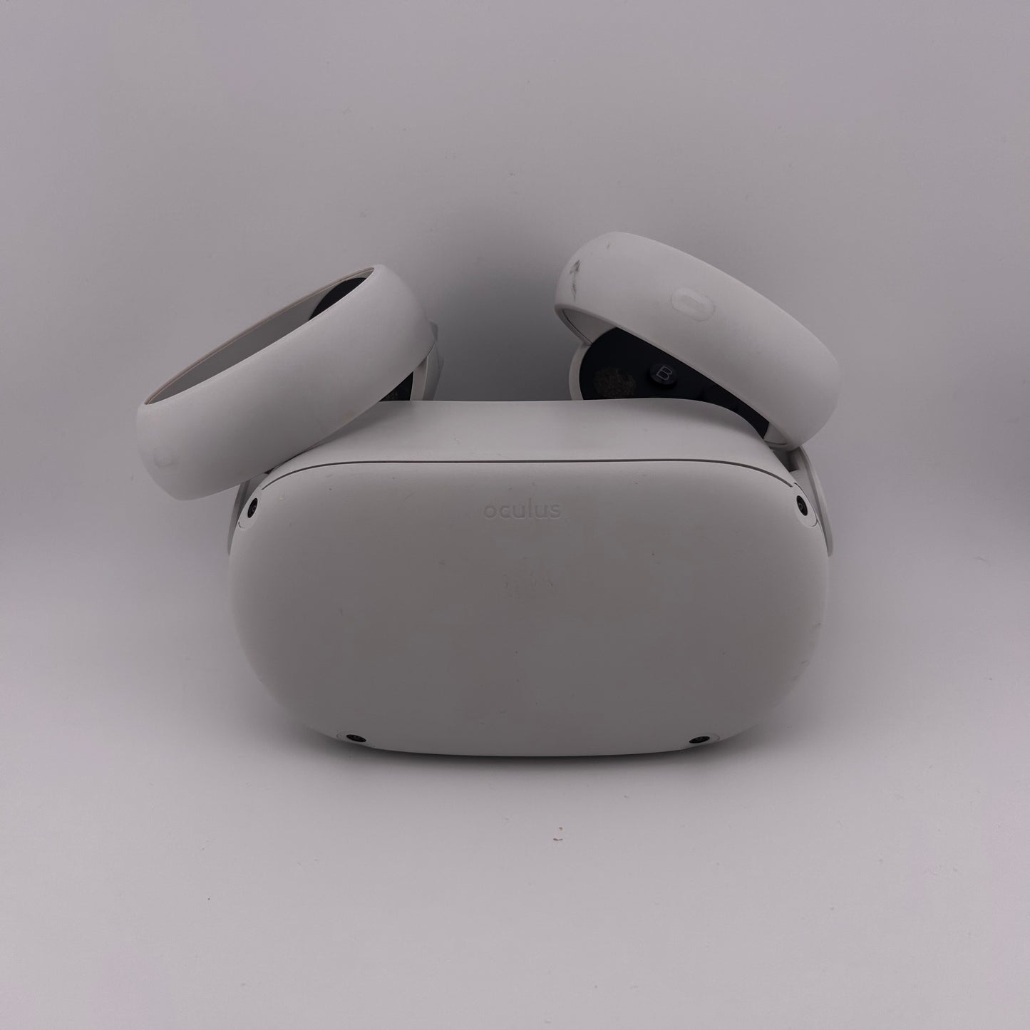 Meta Quest 2 128GB Standalone All-in-One VR Headset KW49CM