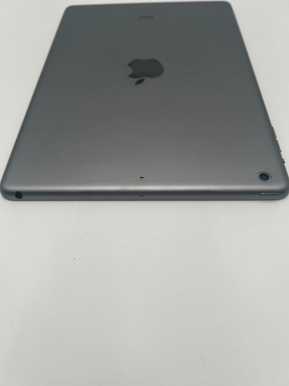 WiFi Only Apple iPad Air 1st Gen 16GB 12.5.7 Space Gray MD785LL/A