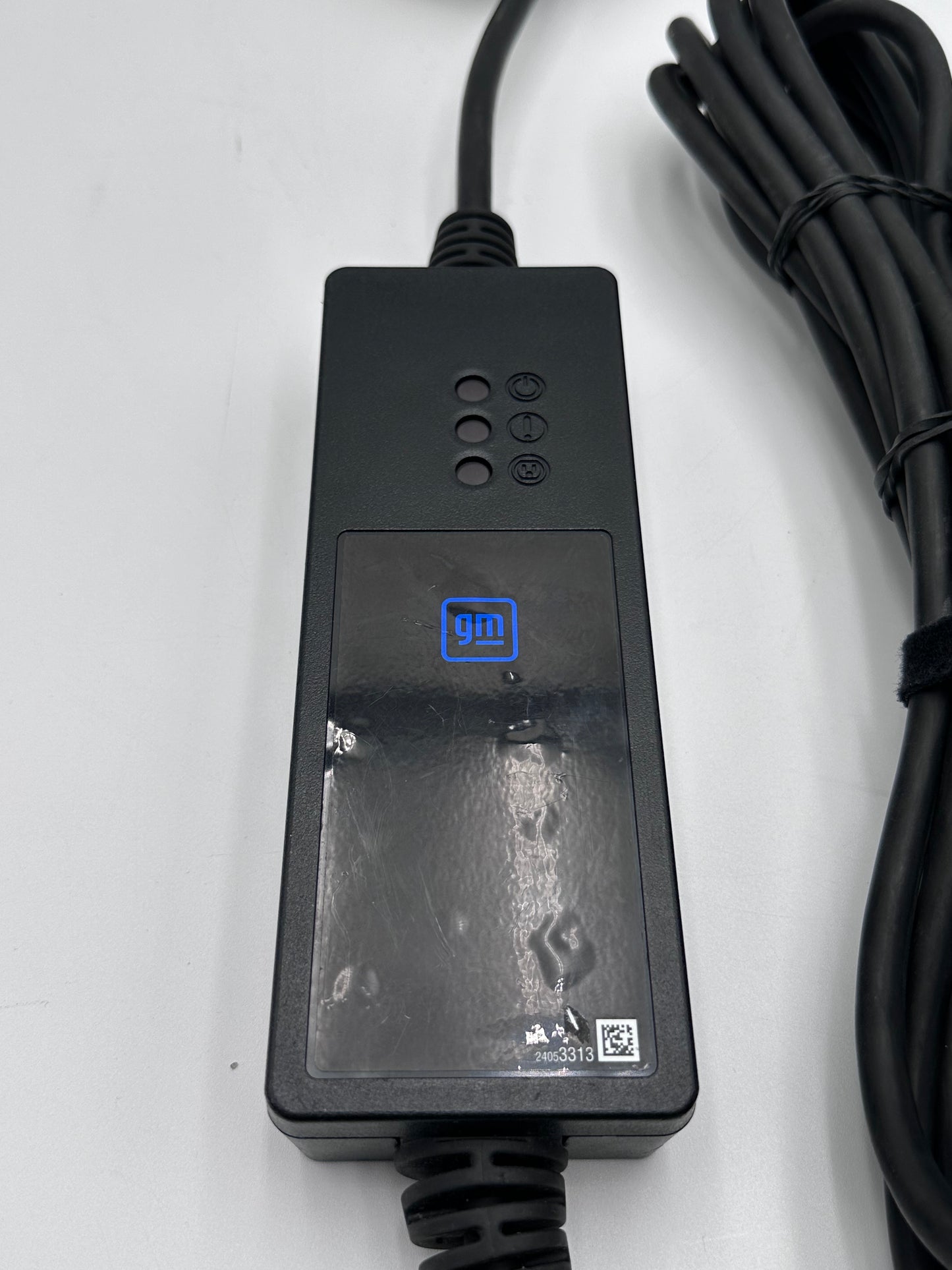 GM Genuine Parts Drive Motor Battery Charger GM Part # 24052885 EV Charger