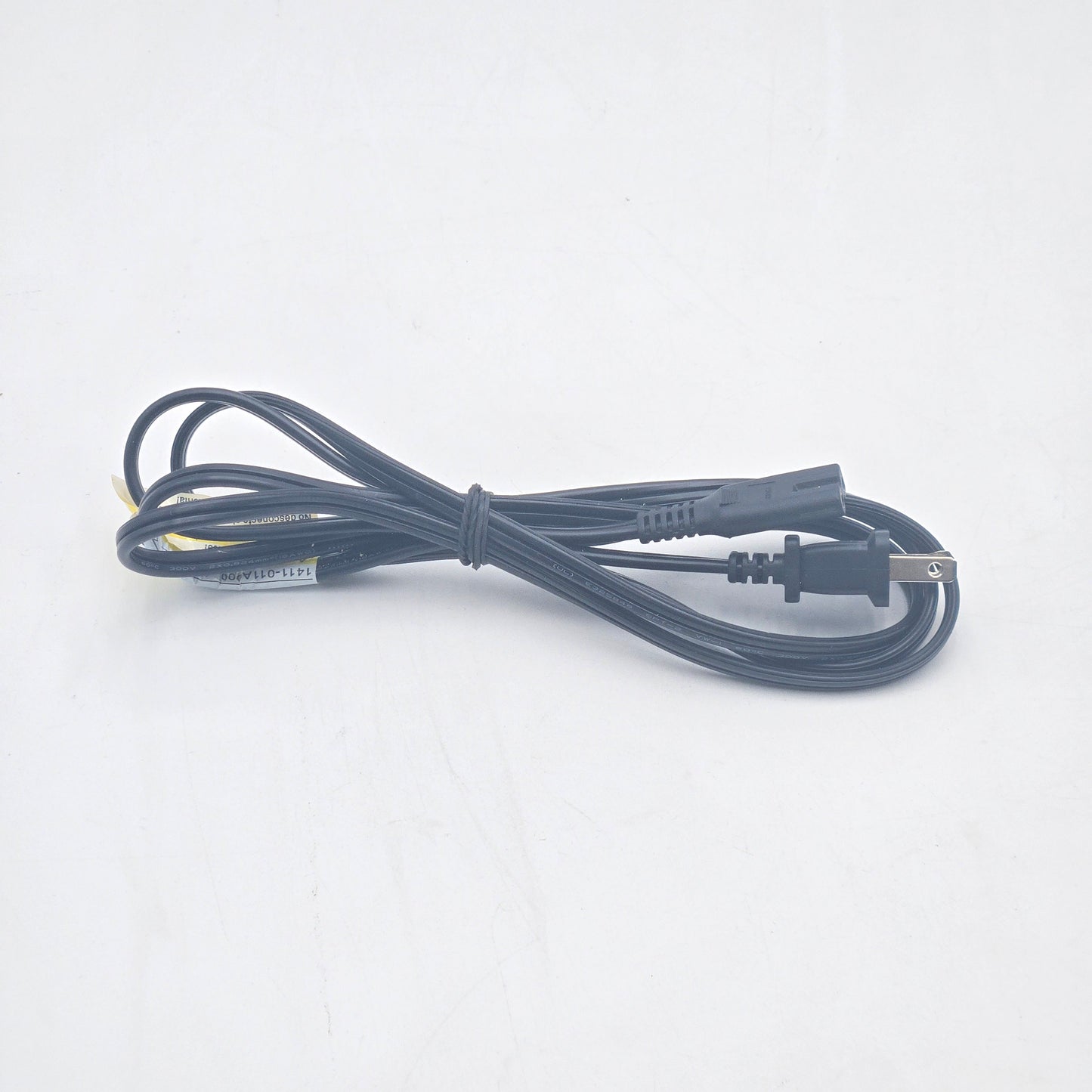 Bernina Artista 730E Sewing and Embroidery Machine Tested Working W Foot Pedal