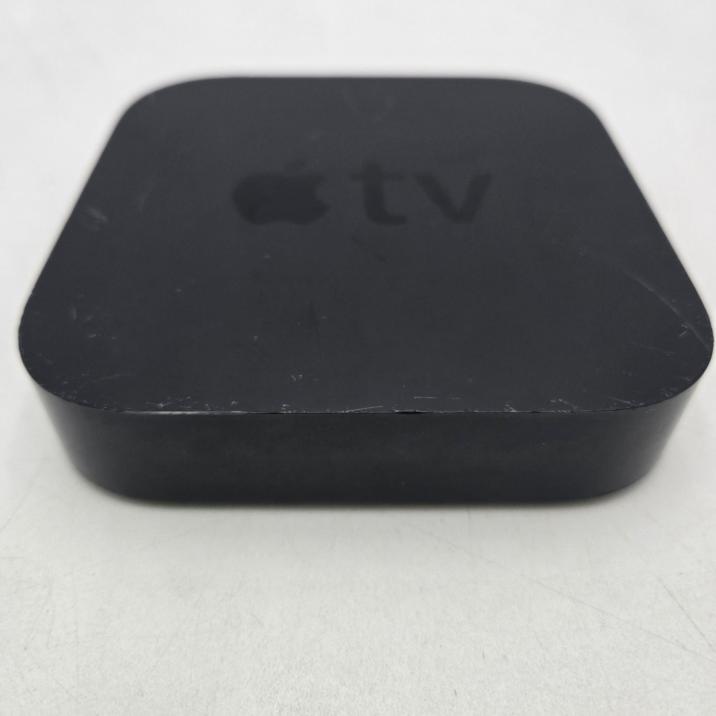 Apple Apple TV (3rd generation) 8GB Digital HD Media Streamer WiFi + Ethernet
