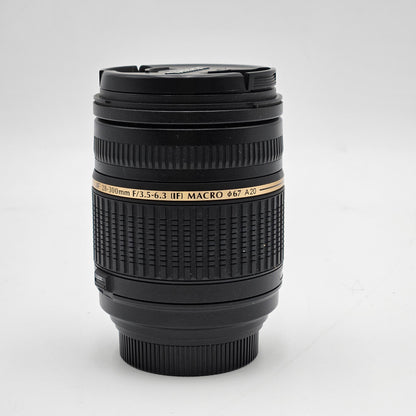 Nikon D80 10.2MP Digital Single-Lens Reflex DSLR 28-300mm f/3.5-6.3 28-300mm f/3.5-6.3