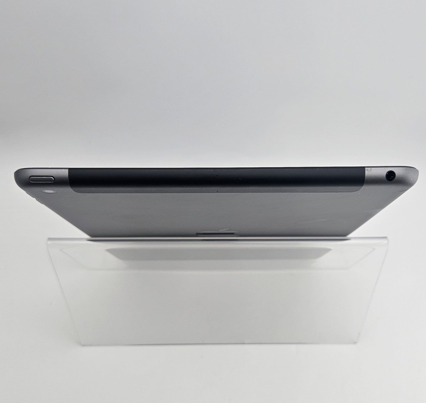 Apple iPad 9th Gen 64GB Space Gray MK663LL/A