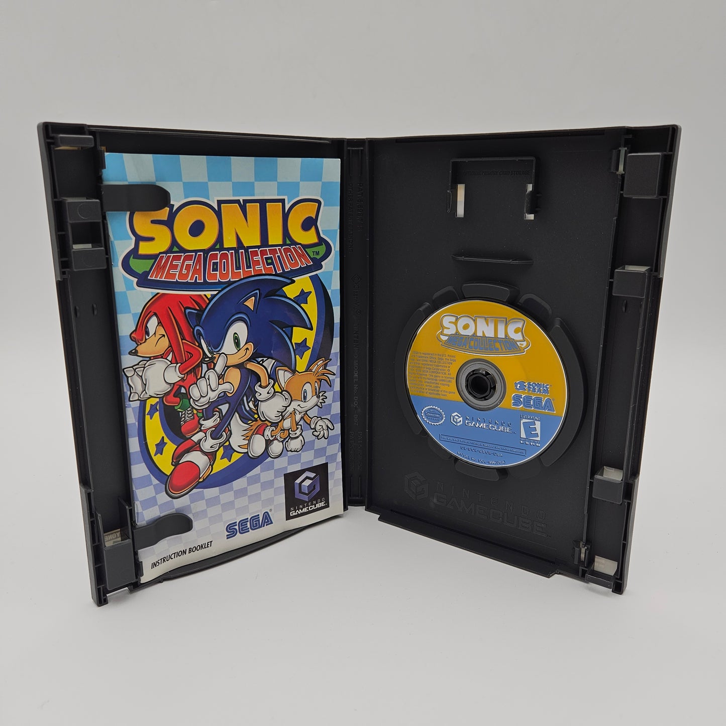 Sonic Mega Collection [Player's Choice] (Nintendo GameCube, 2002)