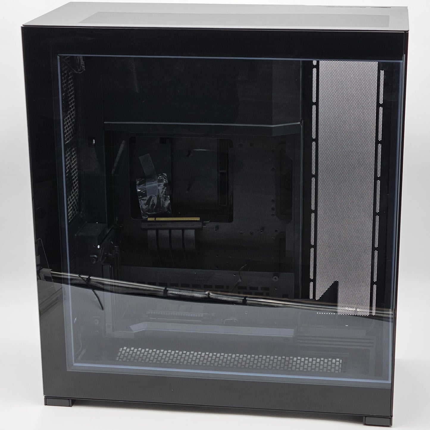 Phanteks N7 ATX Computer Case PH-NV723TGDBK01