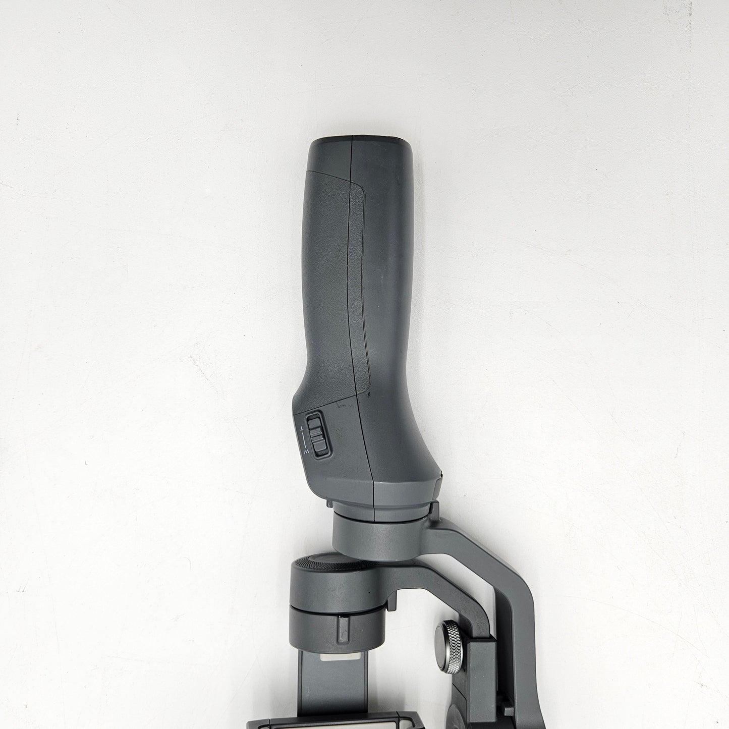 DJI Osmo Mobile 2  Handheld Smartphone Gimbal Stabilizer OM170