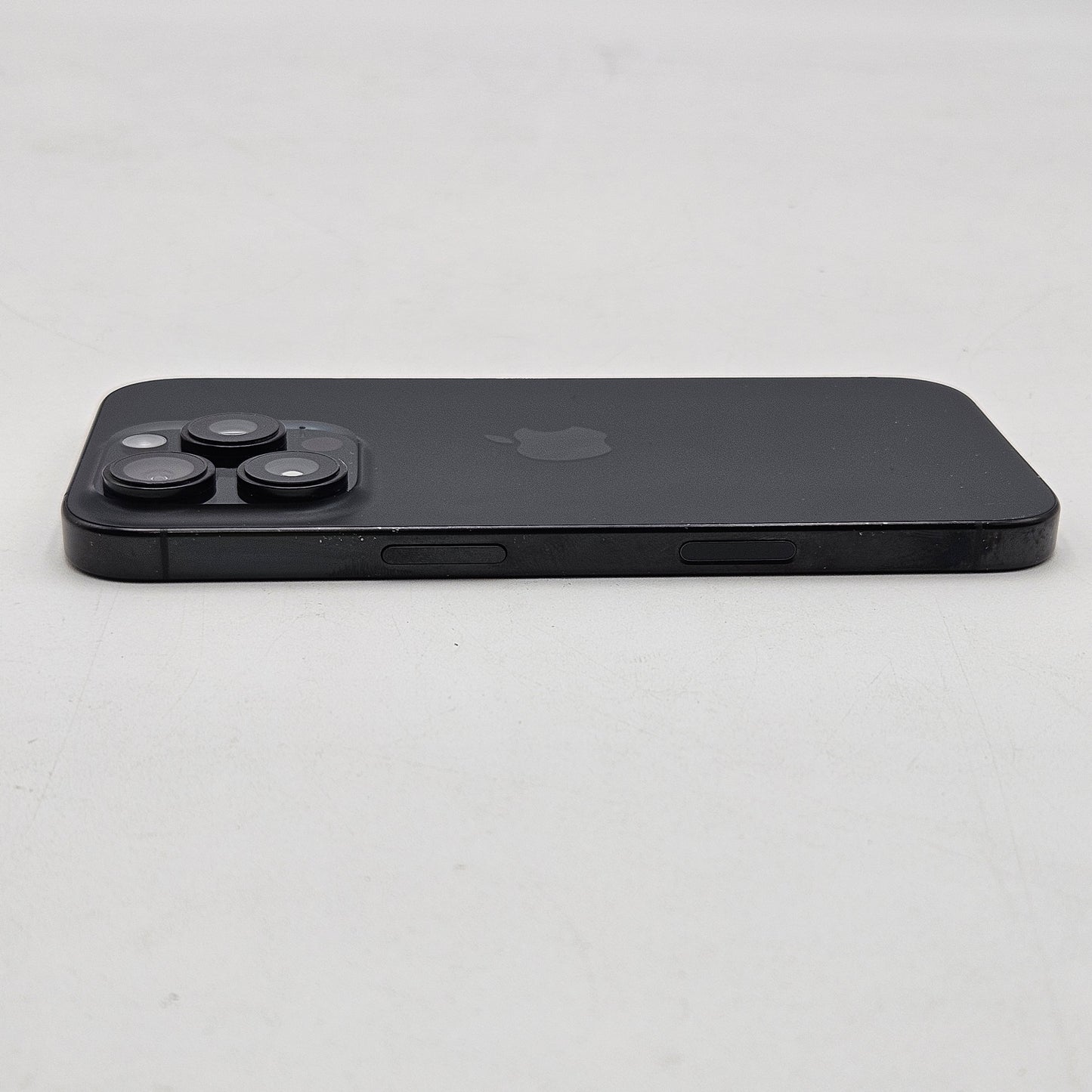 Unlocked Apple iPhone 16 Pro 128GB 18.6 Black MYM93LL/A