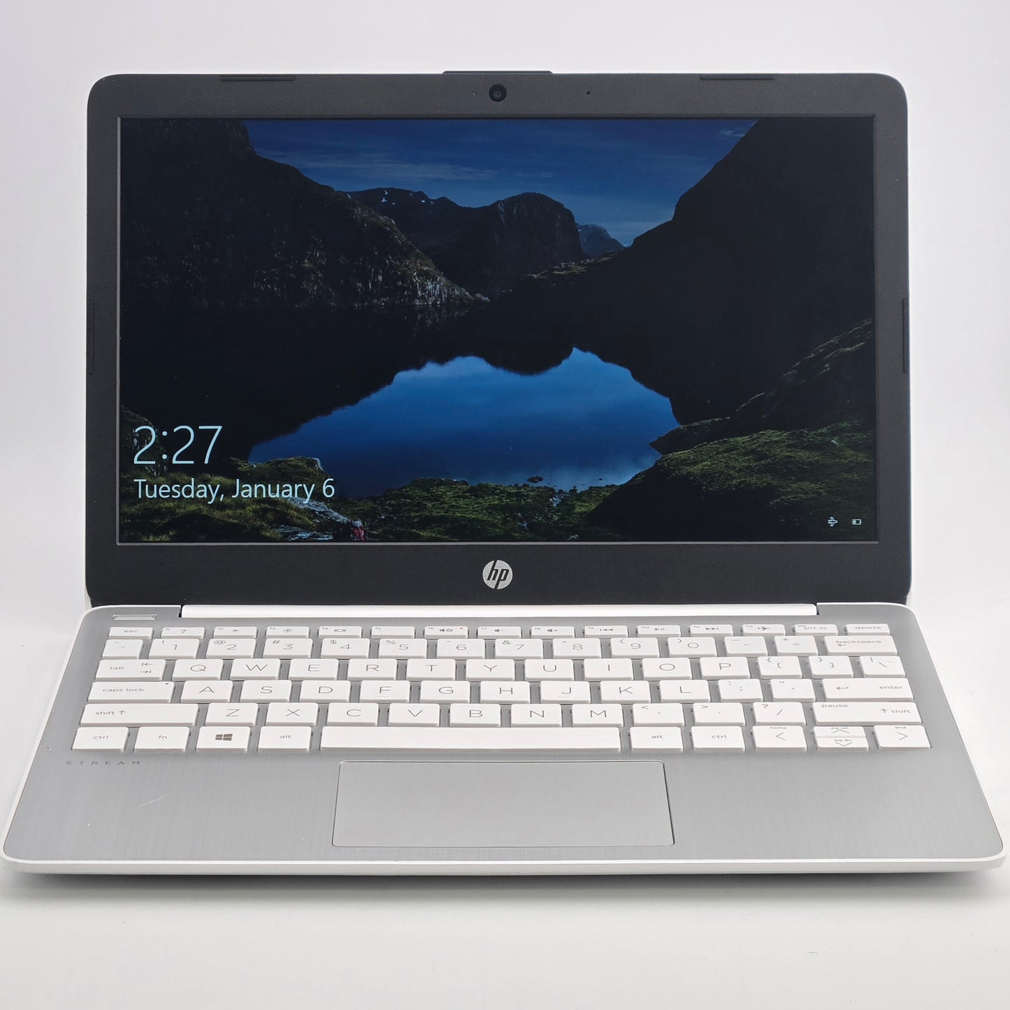 HP Stream 11-AK0035NR 11.6" Celeron N4020 1.1GHz 4GB RAM 32GB SSD