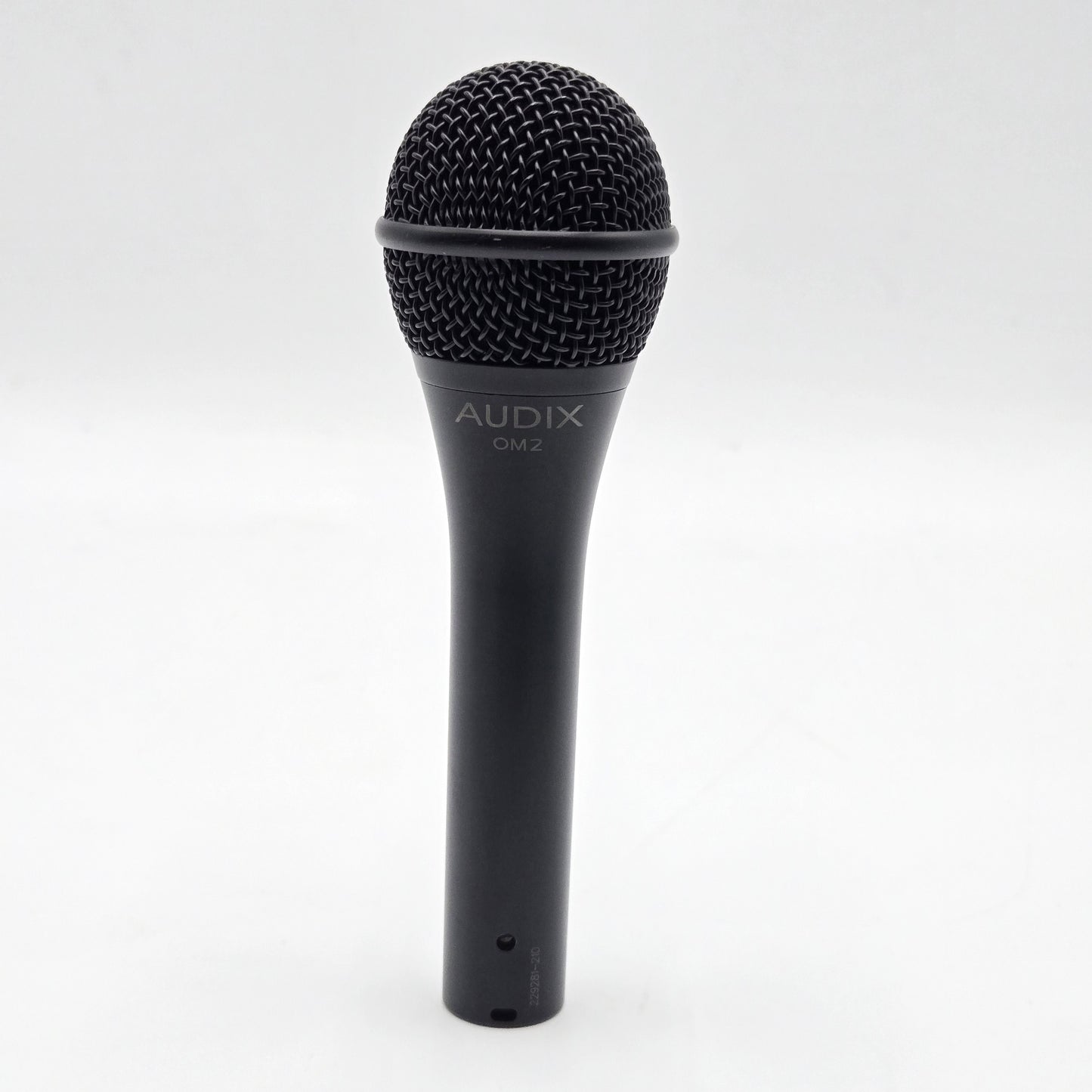 Audix 0M2 50Hz-16Hz Handheld Hypercardioid Dynamic Microphone