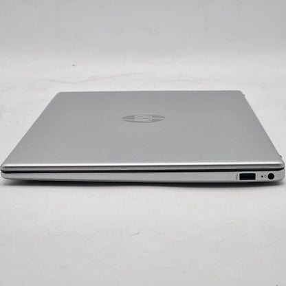 HP Laptop 15-FC0255NR 15.6" AMD Ryzen 3 7320U 2.4GHz 8GB RAM 256GB SSD Radeon