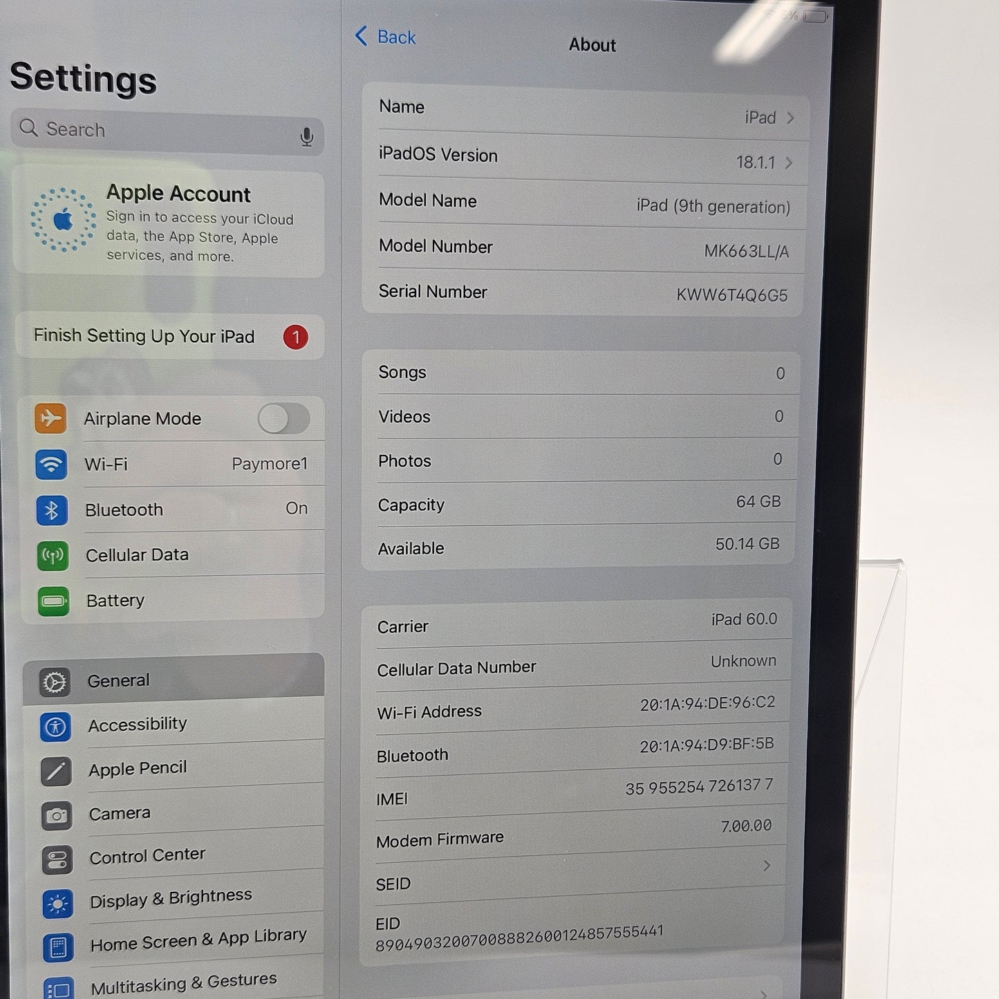 WiFi Only Apple iPad 9th Gen 64GB 18.1.1 Space Gray MK663LL/A