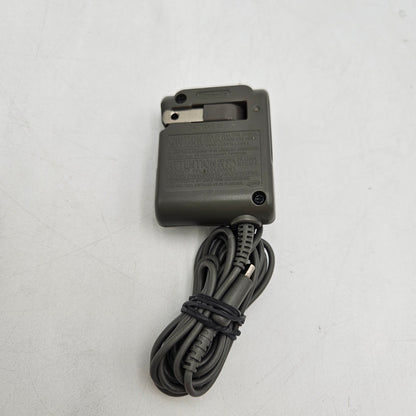 Nintendo DS Lite Handheld Game Console USG-001 Black *Loose Charge Port*