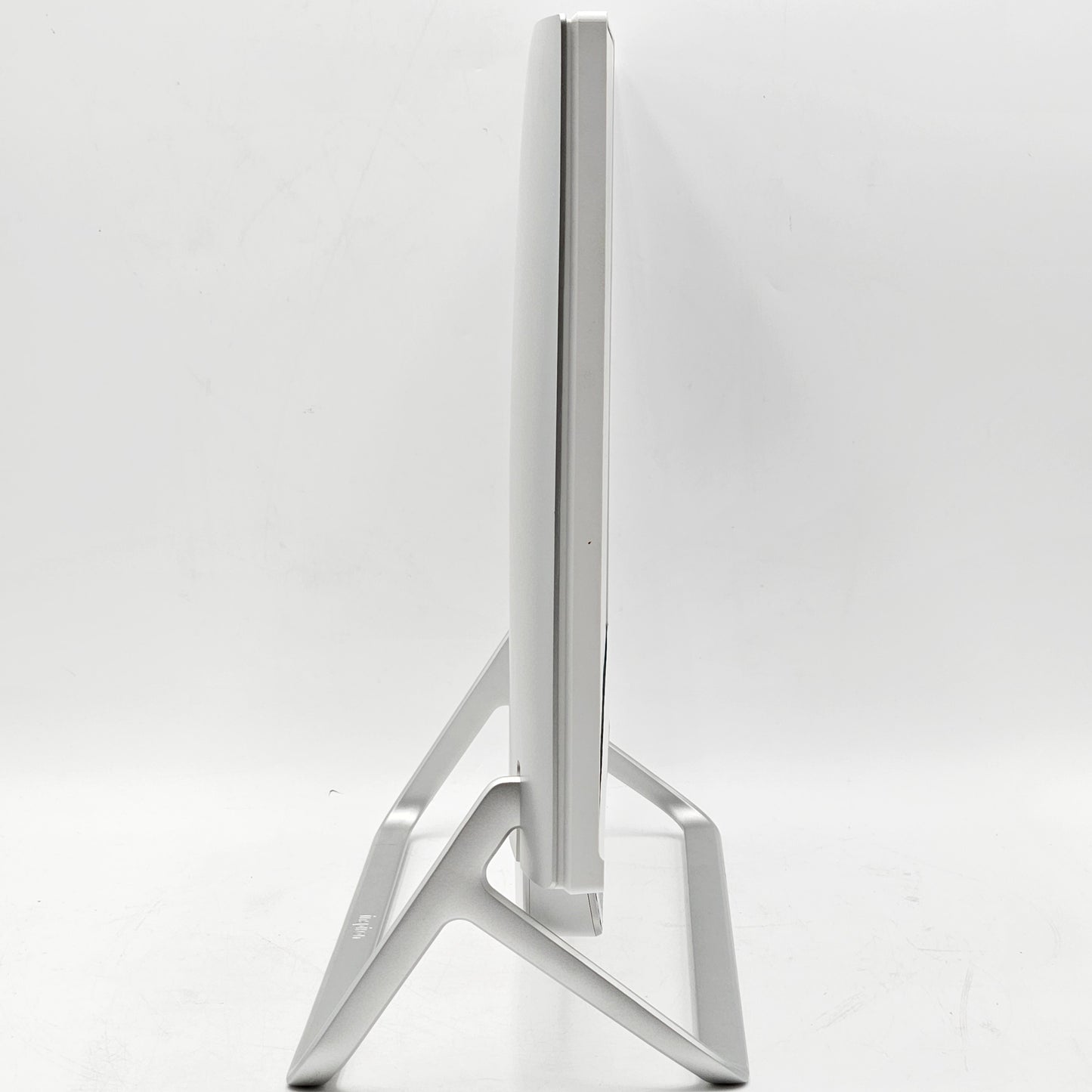 Dell Inspiron 24 5490 All-In-One W24C001 23.8" i3-10110U 2.10GHz 8GB RAM