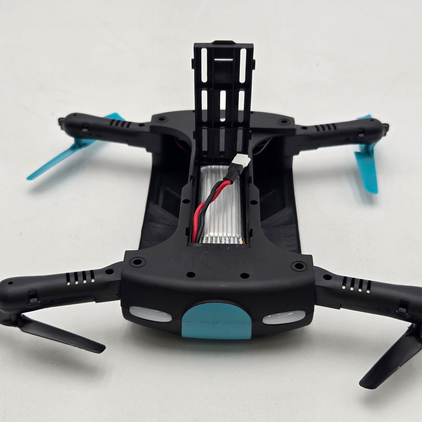 Sharper Image Folding Pocket Video Drone Quad Box Pouch USB Extra Rotors Booklet