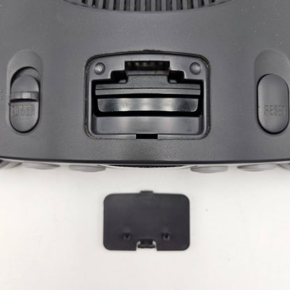Nintendo 64 N64 Video Game Console NUS-001 Gray w/ 3 controllers & Transfer Pak