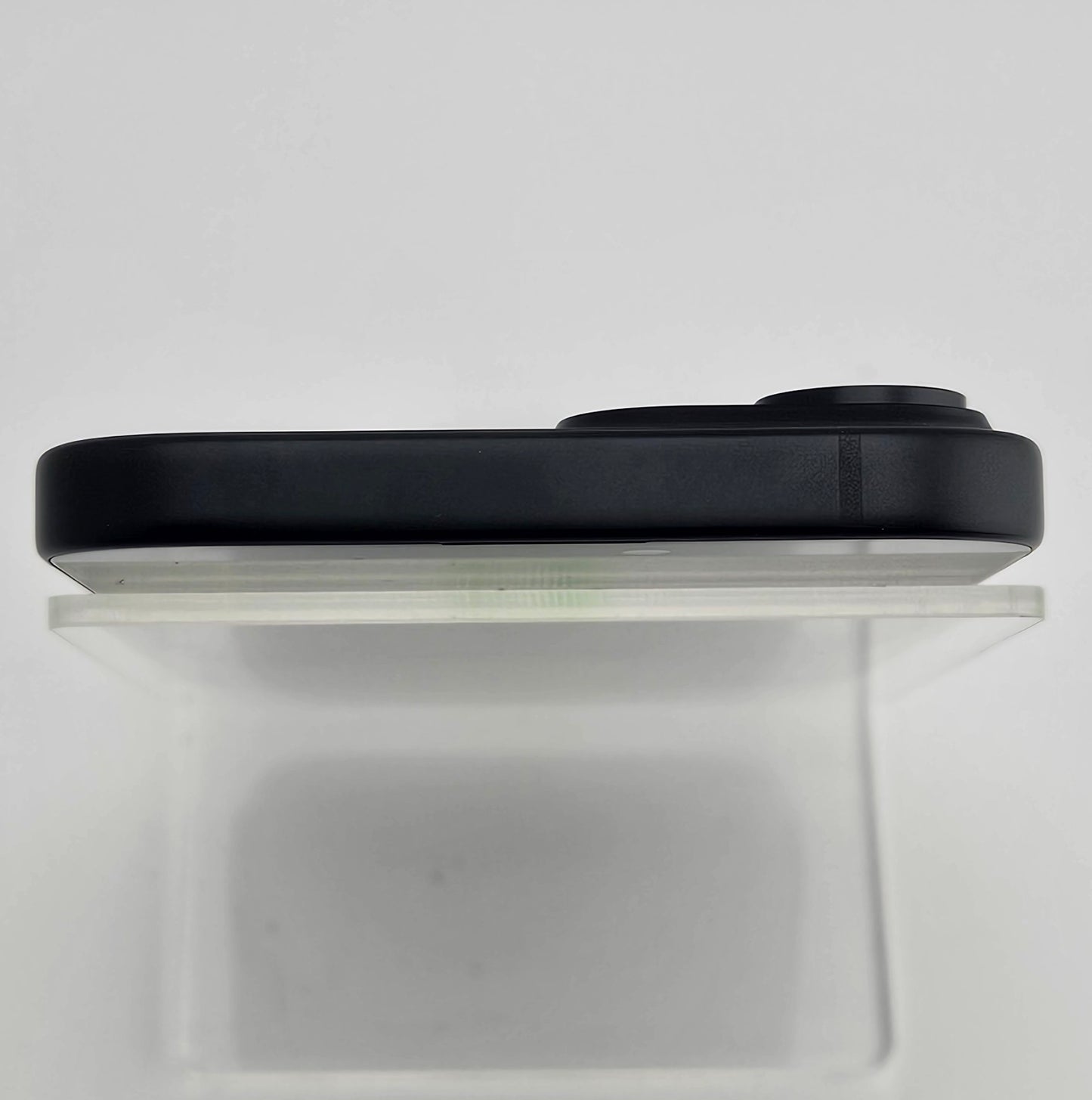T-Mobile Apple iPhone 15 128GB Black MTLV3LL/A