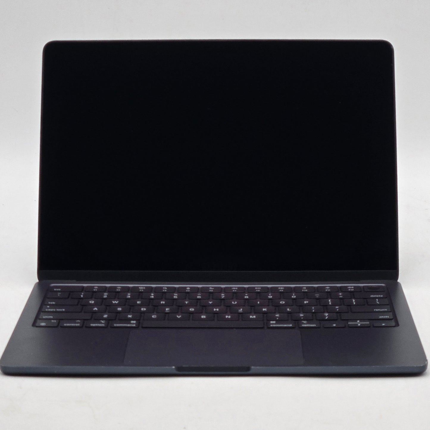 2022 Apple MacBook Air 13.6" M2 3.5GHz 16GB RAM 250GB SSD A2681