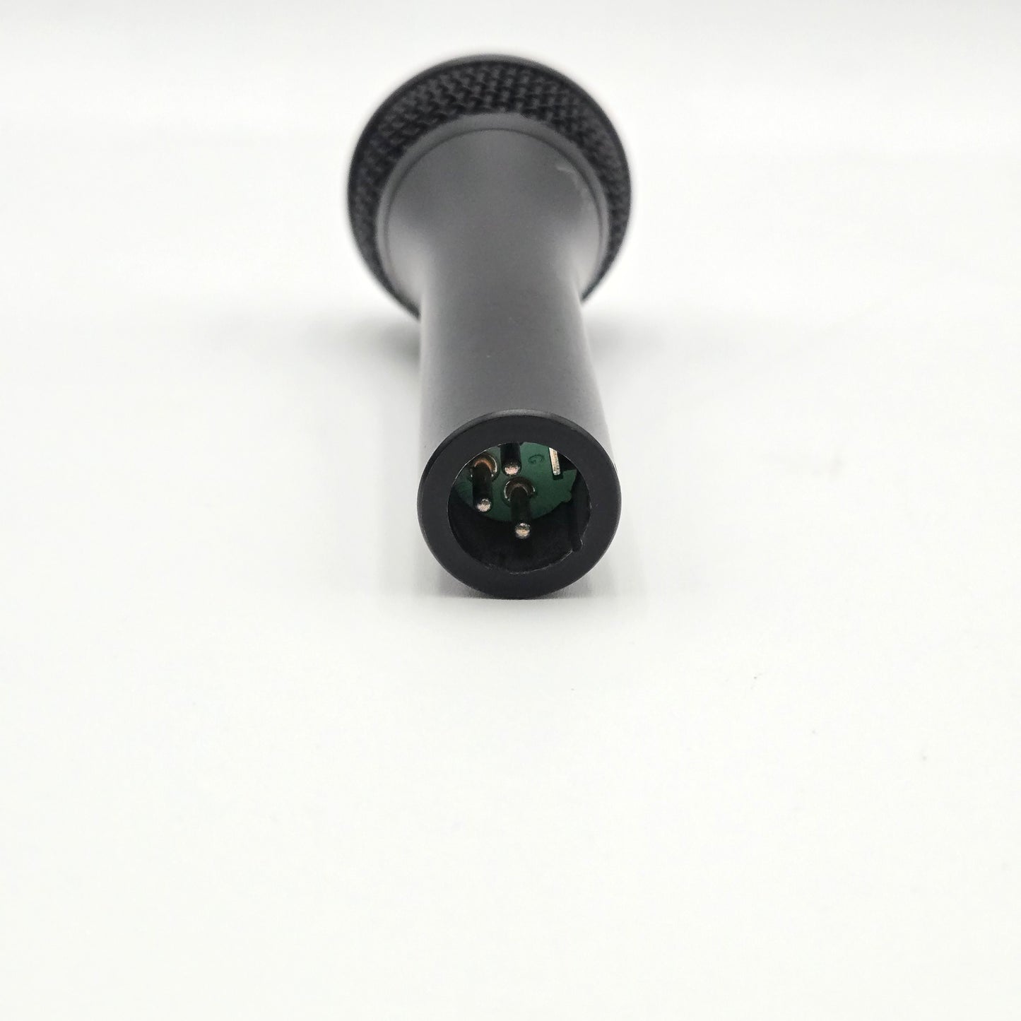 Audix 0M2 50Hz-16Hz Handheld Hypercardioid Dynamic Microphone