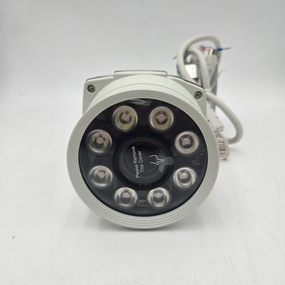 Ganz Security Camera LOT w/ 5 Cameras, Video Recorder, and Monitor 