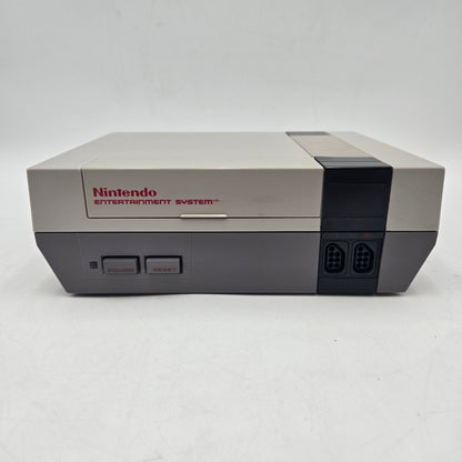 Nintendo Entertainment System NES Video Game Console NES-001 Gray